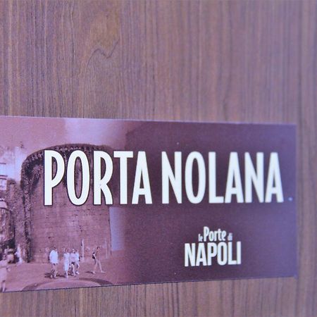 B&B Le Porte Di Napoli Exterior foto